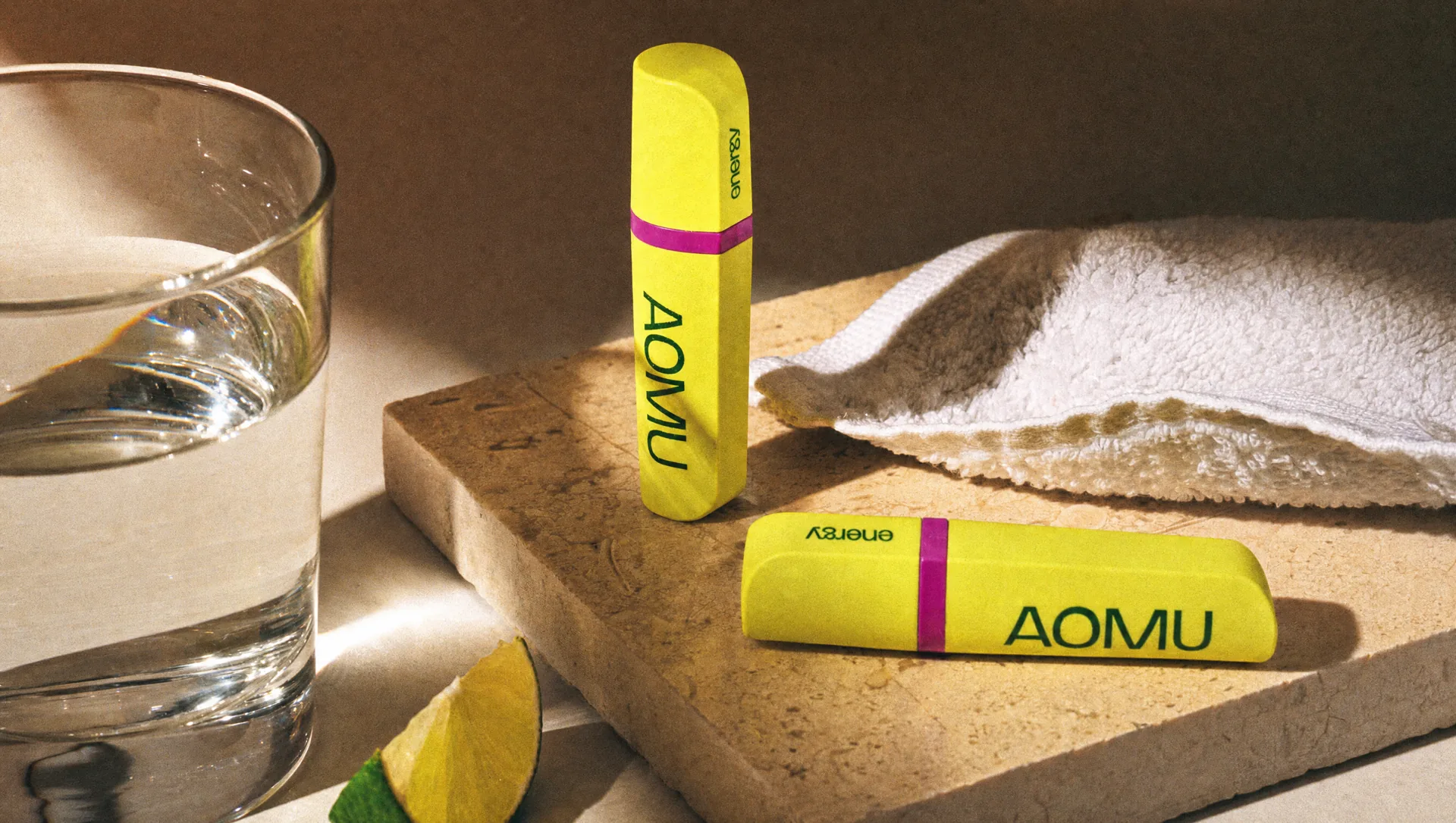 AOMU — Logo and logotype